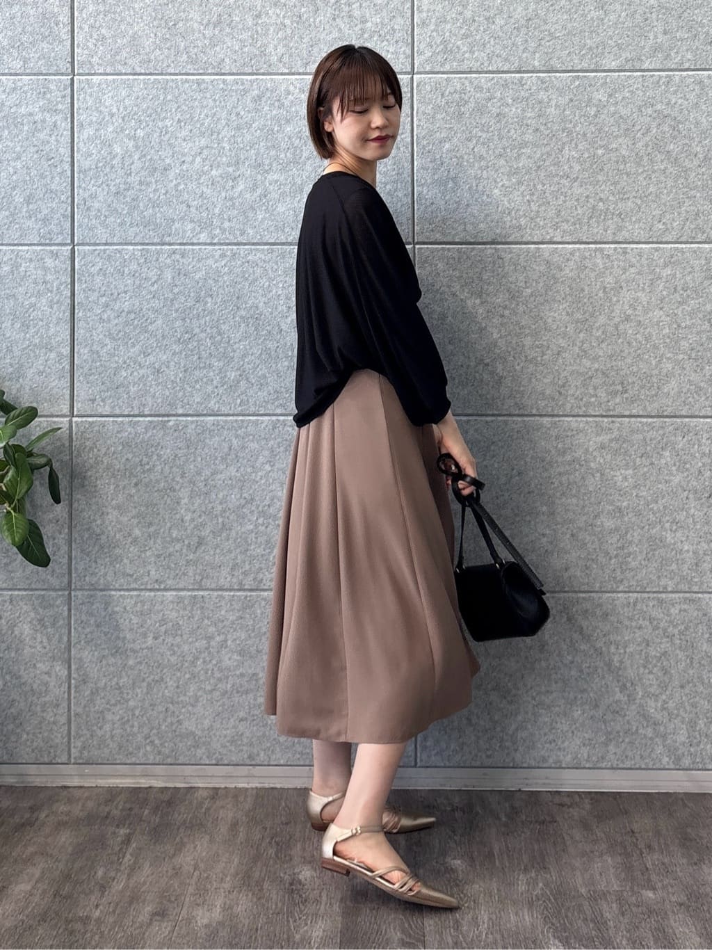 kanaeさんの「INDIVI｜【美シルエット】ノースリーブワンピース」を使ったコーディネート