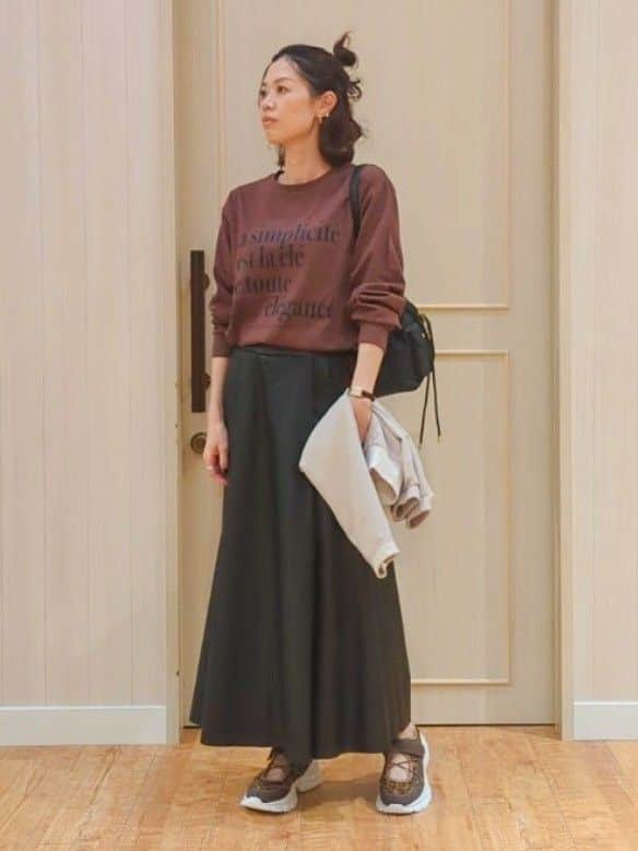 massuさんの「SHOO･LA･RUE｜【洗濯機可/S-LL】さっと羽織れる 軽量リブブルゾン」を使ったコーディネート