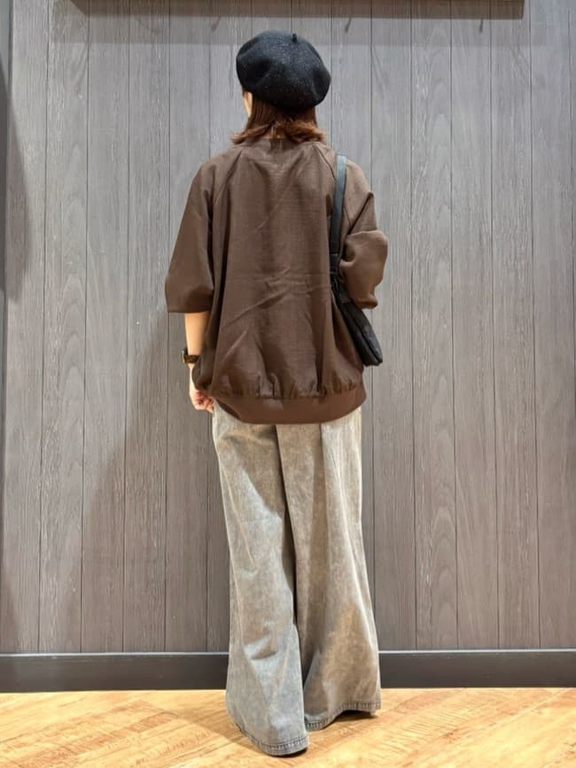 meiさんの「SHOO･LA･RUE｜【洗濯機可/S-LL】さっと羽織れる 軽量リブブルゾン」を使ったコーディネート