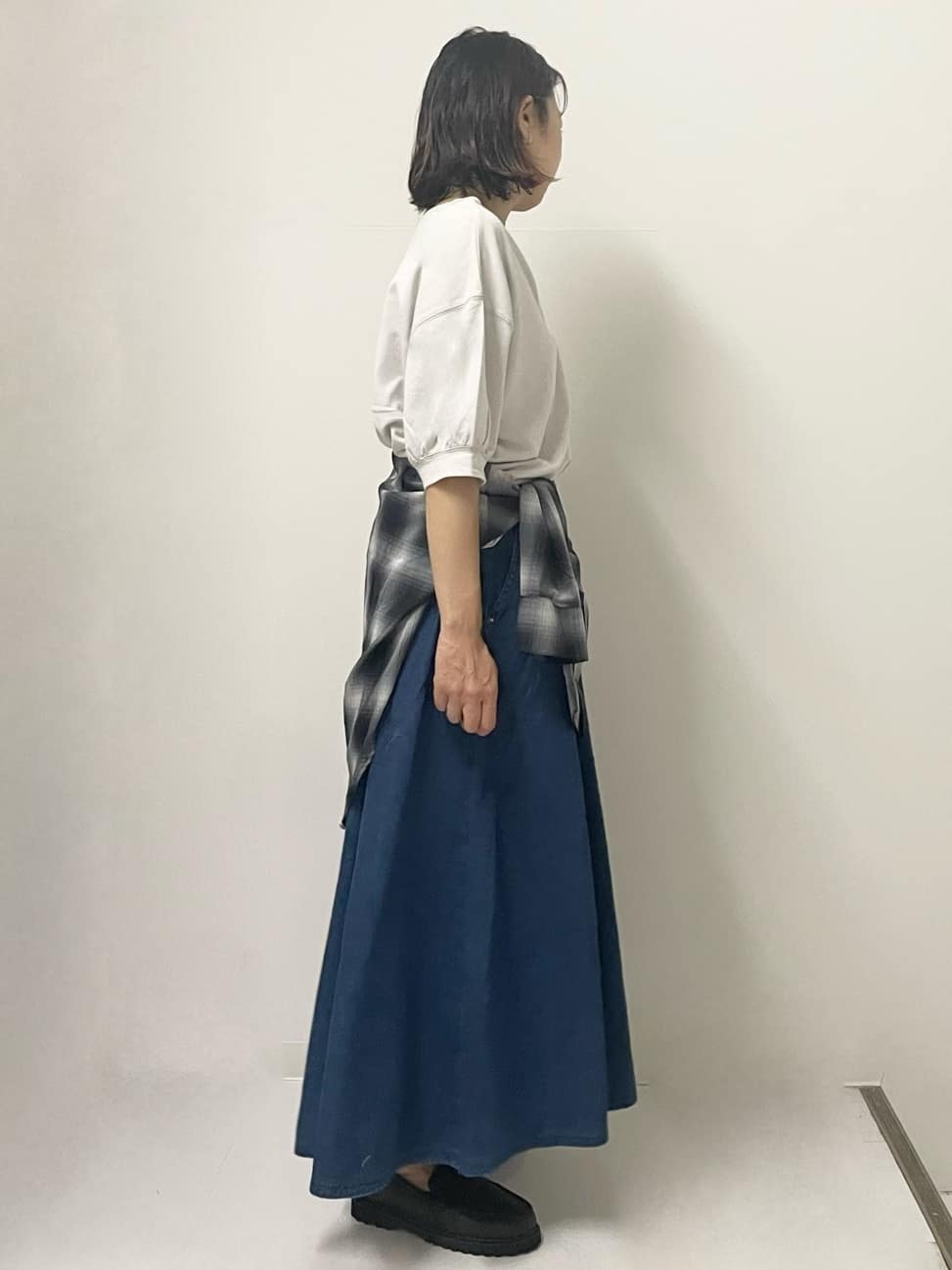 ISOさんの「Dessin｜【360度可愛い/前後2WAY/洗える】ライトコットンヘンリーカットソー」を使ったコーディネート