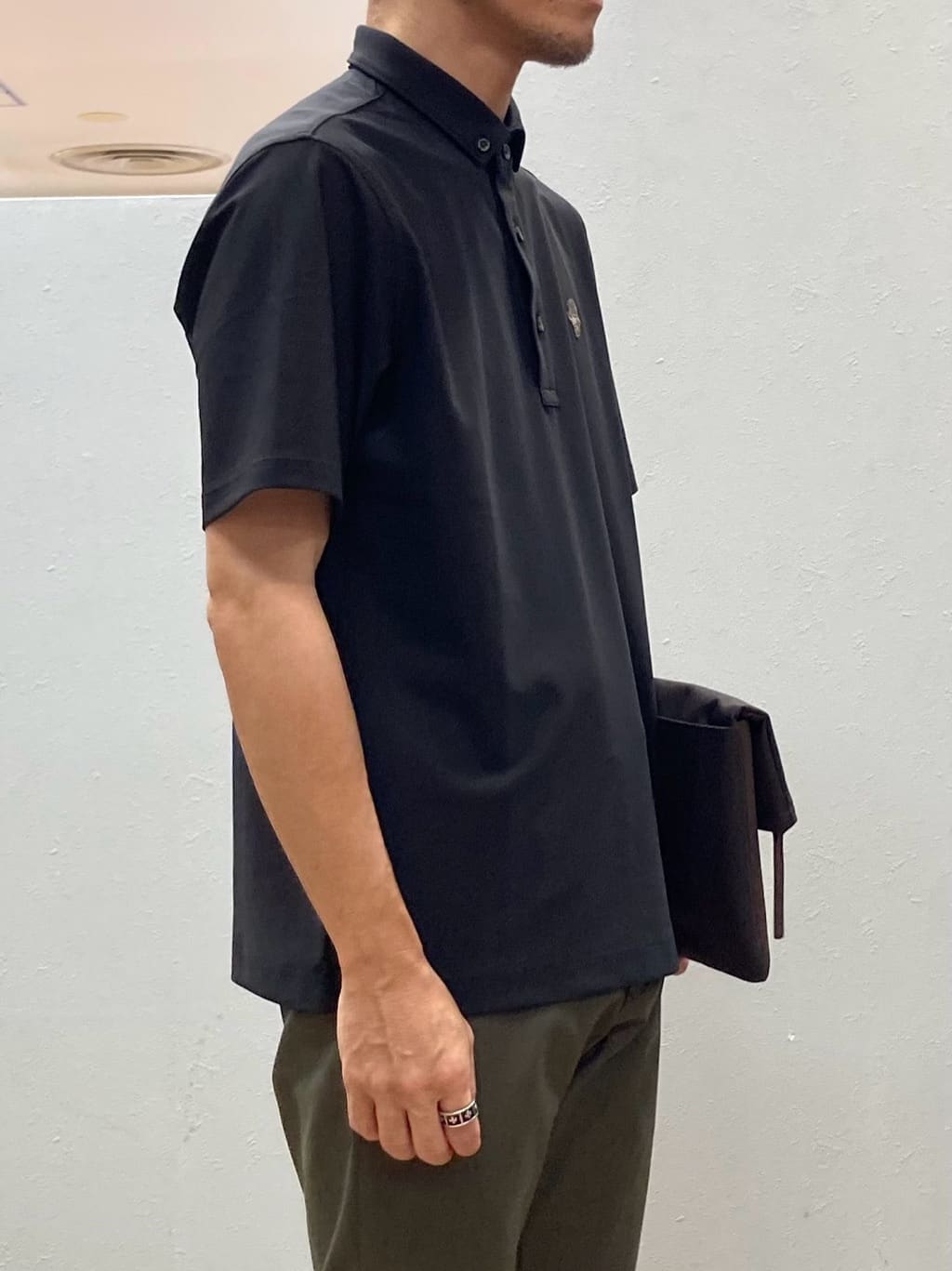シュンさんの「TAKEO KIKUCHI｜【COOL CITY WEAR】エアートール ポロシャツ /接触冷感・通気性」を使ったコーディネート