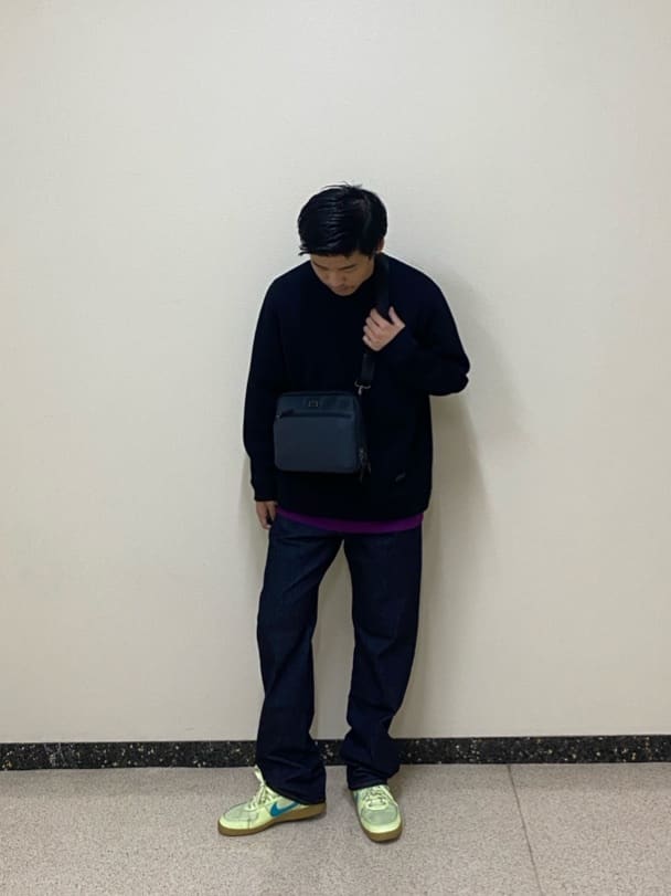 石井友也さんの「TAKEO KIKUCHI｜【抗菌防臭／5サイズ展開】ハイゲージポンチ Tシャツ」を使ったコーディネート