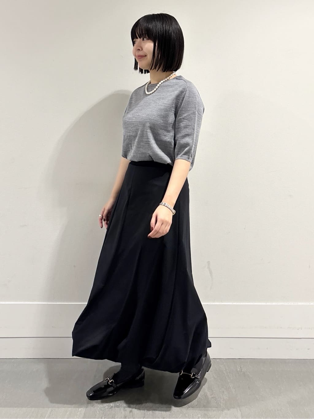 モエカさんの「UNTITLED｜【アンサンブル可/六分袖/洗える】ウールシルクニット」を使ったコーディネート