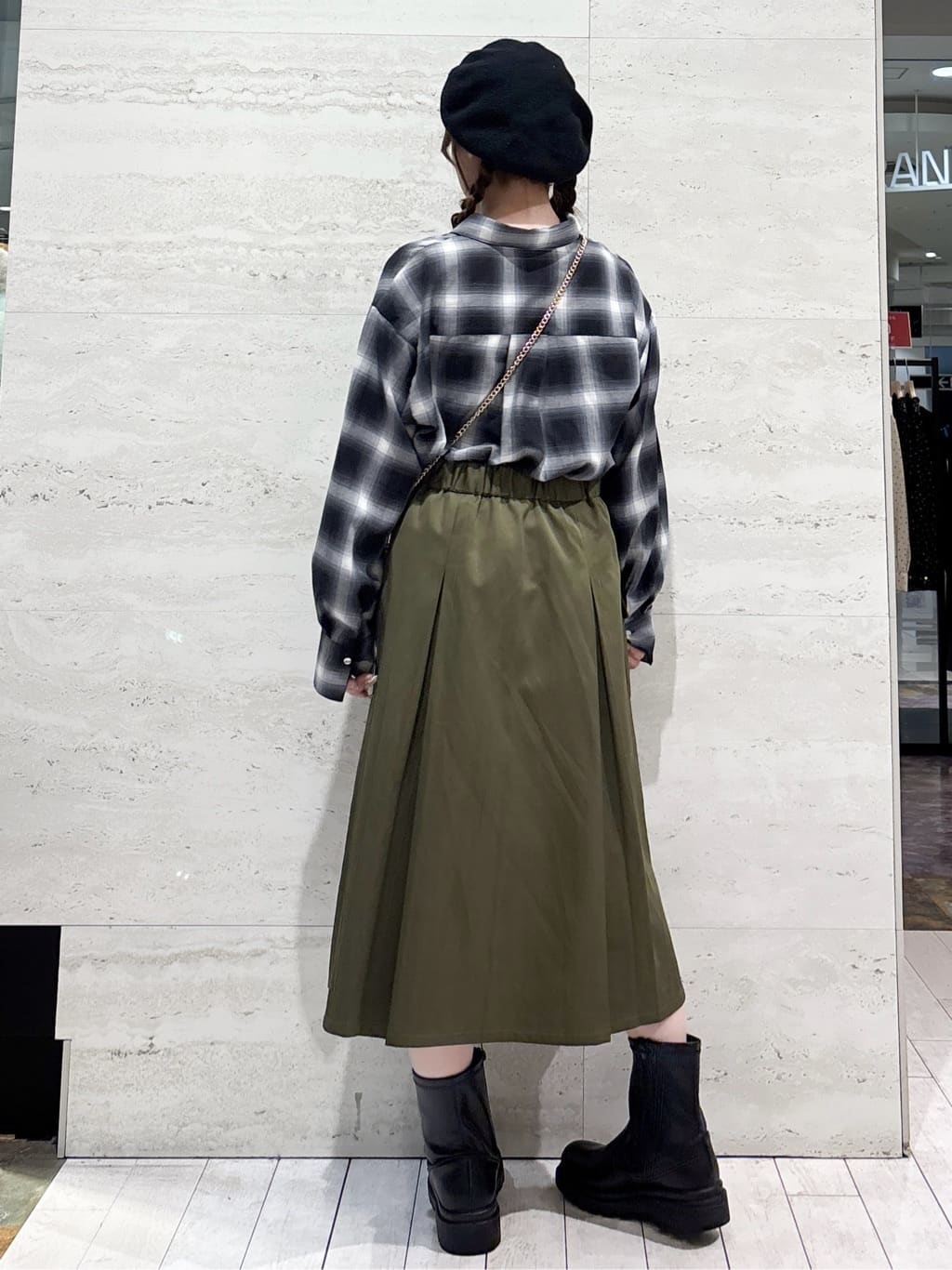 かほさんの「OPAQUE.CLIP｜オンブレチェックシャツ【洗濯機洗い可】」を使ったコーディネート