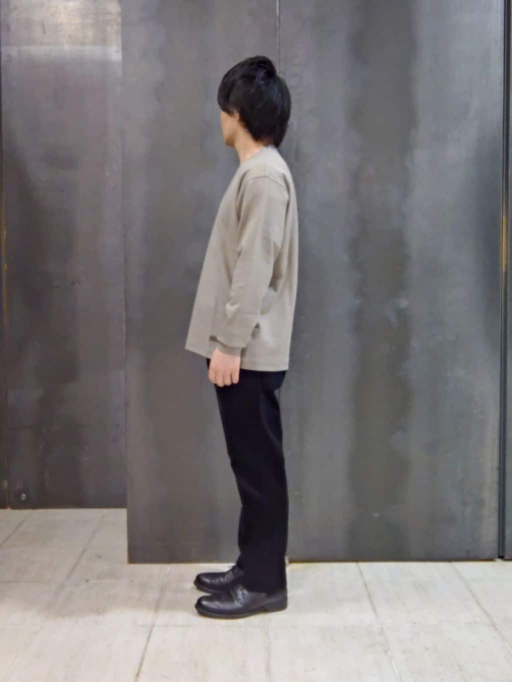 shiominさんの「TAKEO KIKUCHI｜【360&deg;ストレッチ／セットアップ対応】None Of Stress ジャケット」を使ったコーディネート