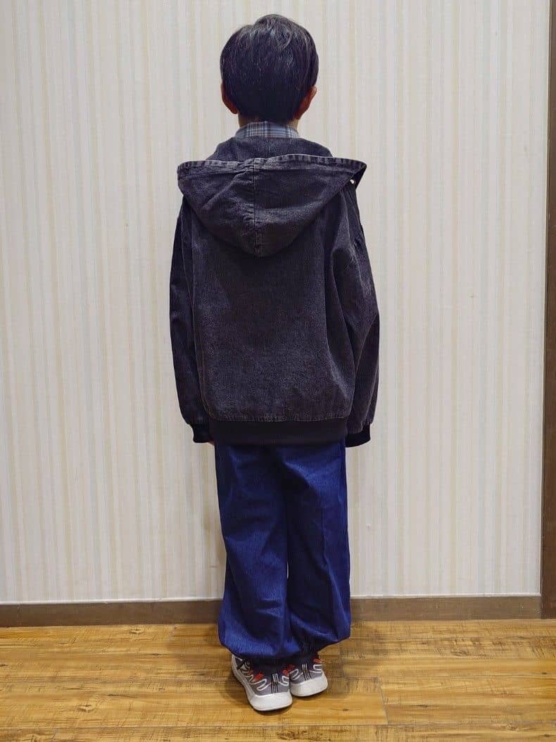 Yuiさんの「SHOO･LA･RUE｜【100-150cm】チェックオーバーシャツ」を使ったコーディネート