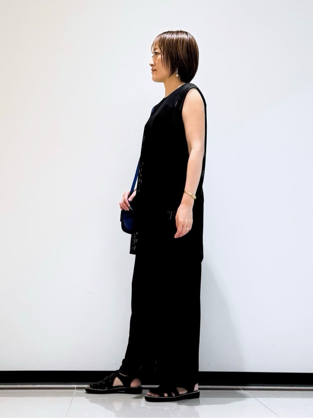 mikaさんの「INDIVI｜【洗える／セットアップ可能】ラッセルチュニック」を使ったコーディネート