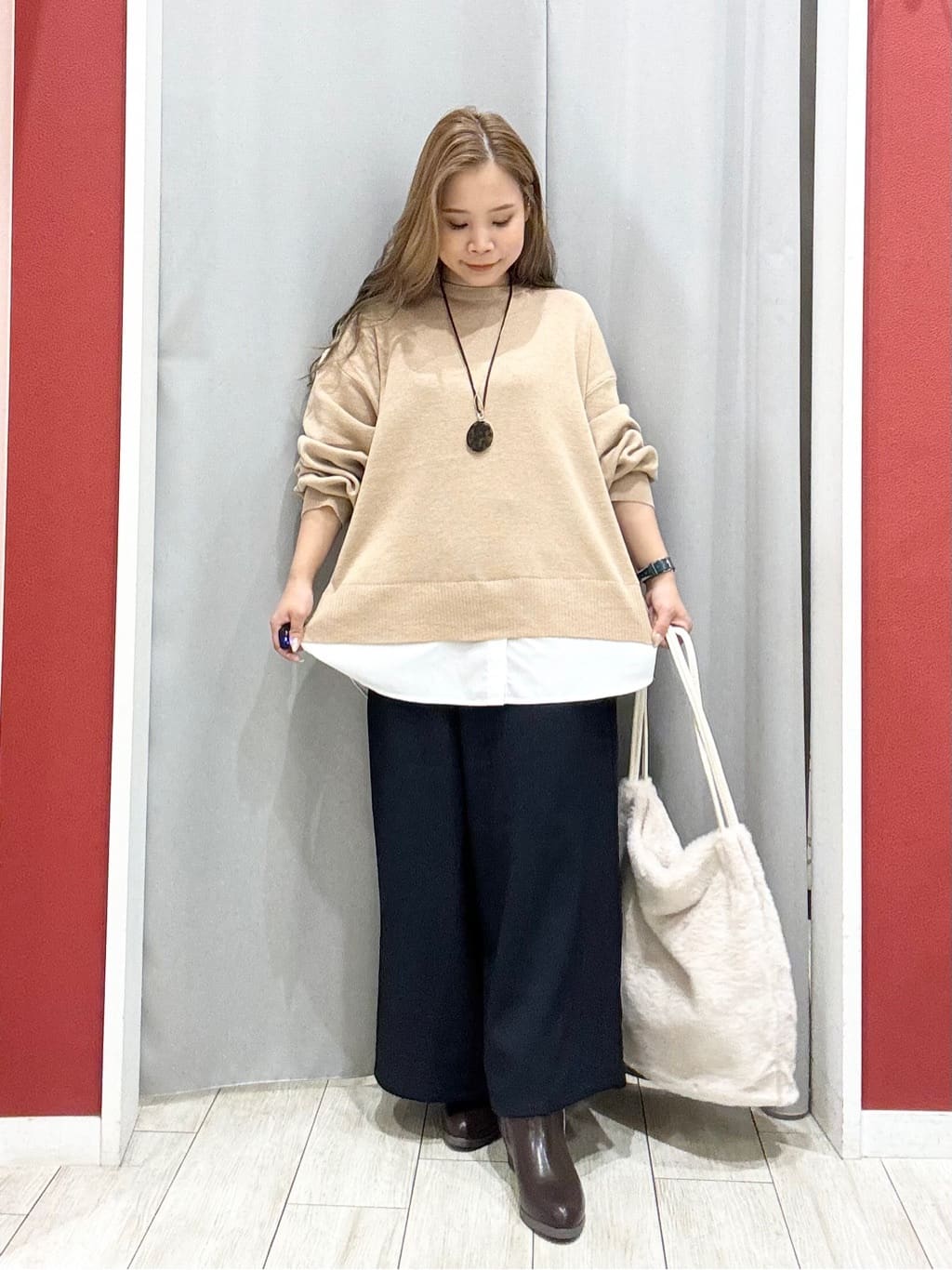 shioさんの「SHOO･LA･RUE｜ウエストまわりをすっきり魅せる デザインガウチョパンツ」を使ったコーディネート