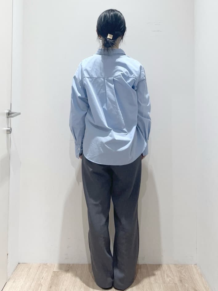 momokoさんの「OPAQUE.CLIP｜カシミヤブレンドウールミドルピーコート」を使ったコーディネート