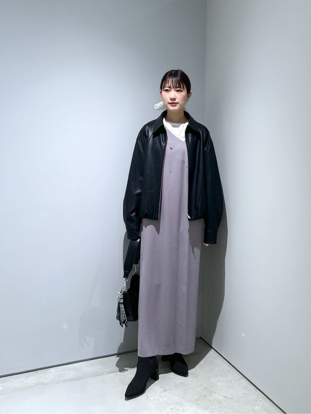 Renoさんの「INDIVI｜シグネチャーシアーロンT」を使ったコーディネート