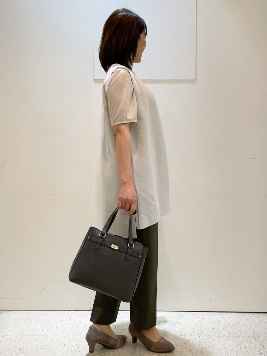 めいさんの「Reflect｜【すっきり見え！長め丈】ピンタックデザインチュニックブラウス」を使ったコーディネート