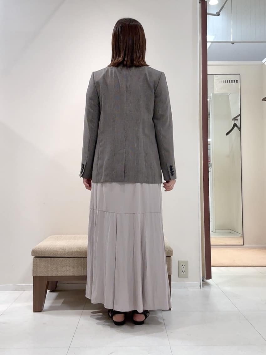 YUIさんの「UNTITLED｜【セットアップ可】ウールライク ダブルブレストジャケット」を使ったコーディネート