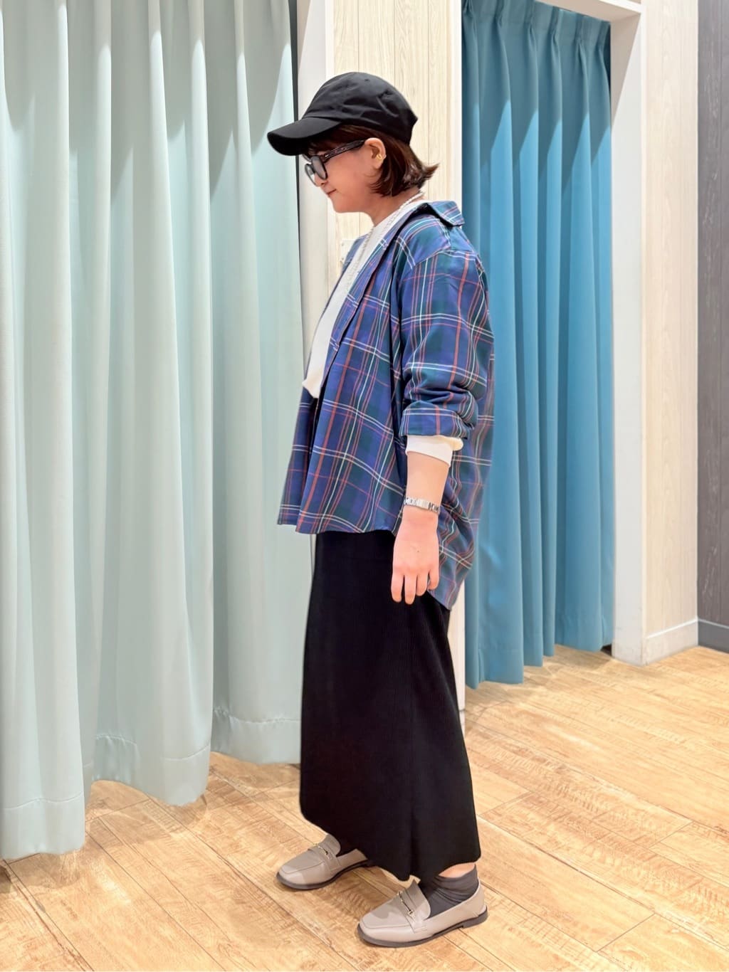 砂糖さんの「SHOO･LA･RUE｜【洗濯機可/S-LL】程よい抜け感 大人のチェックシャツ」を使ったコーディネート