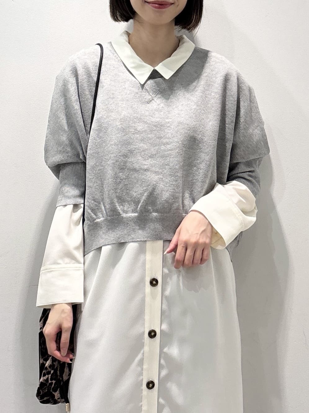 ぶまりんさんの「OPAQUE.CLIP｜【es】ダブルポケットロングシャツワンピース【洗濯機OK】」を使ったコーディネート