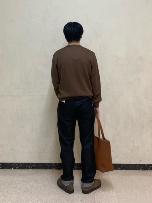 石井友也さんの「TAKEO KIKUCHI｜【Made in JAPAN】ビッグチェック＆スライドパズル柄 ニット」を使ったコーディネート