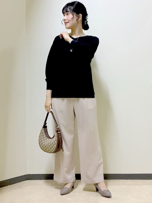  beni_gingerさんの「Reflect｜【接触冷感／マシンウォッシュ可／ウエスト総ゴム】ワイドシルエットパンツ」を使ったコーディネート