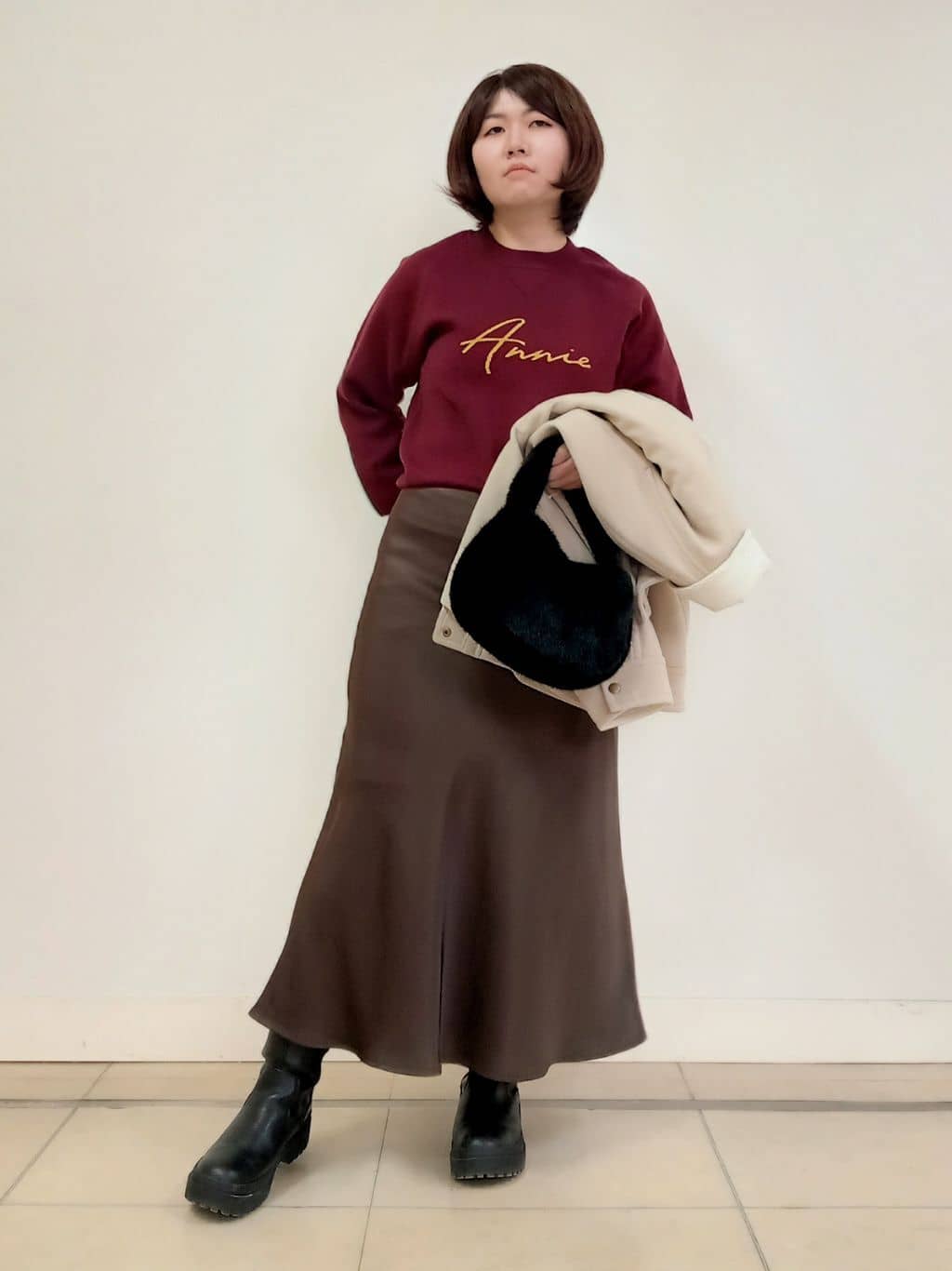 emiさんの「DRESSTERIOR｜コンパクトフェイクファーバッグ」を使ったコーディネート