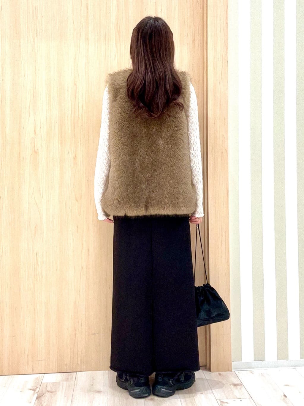 ririさんの「SHOO･LA･RUE｜【S-LL】上品なレースハイネックトップス」を使ったコーディネート