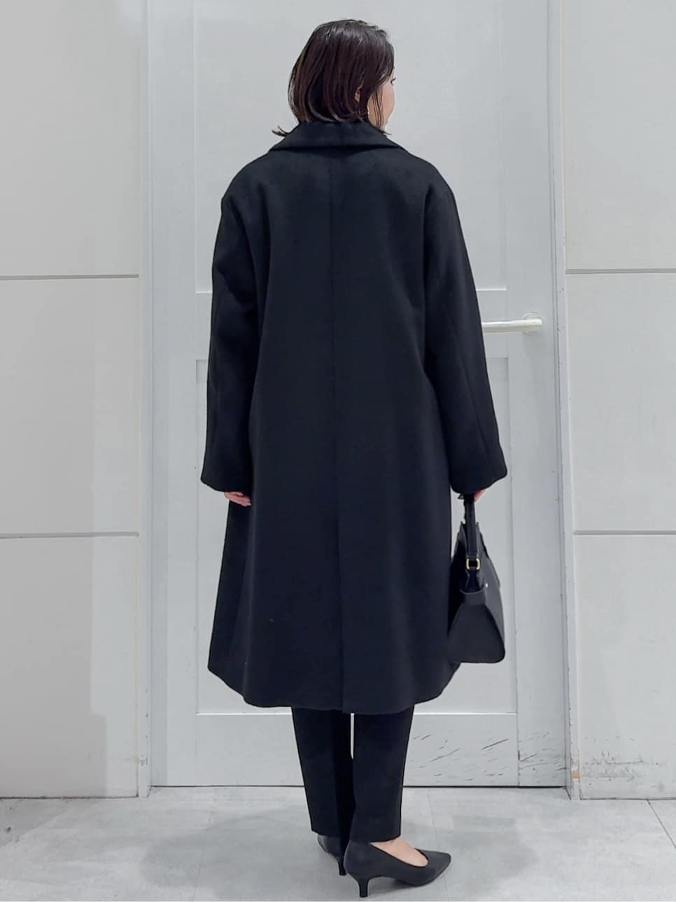yuka.aさんの「OPAQUE.CLIP｜カシミヤブレンドウールチェスターコート」を使ったコーディネート