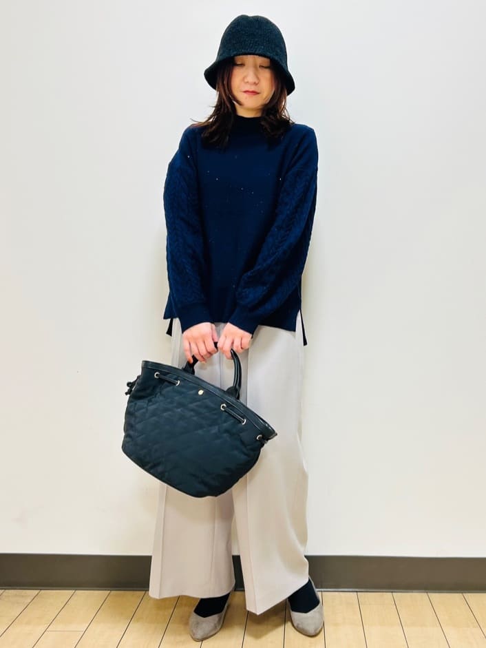 miiiさんの「Reflect｜【ショルダー付き／コーディネートのアクセントに◎】キルティングバッグ」を使ったコーディネート