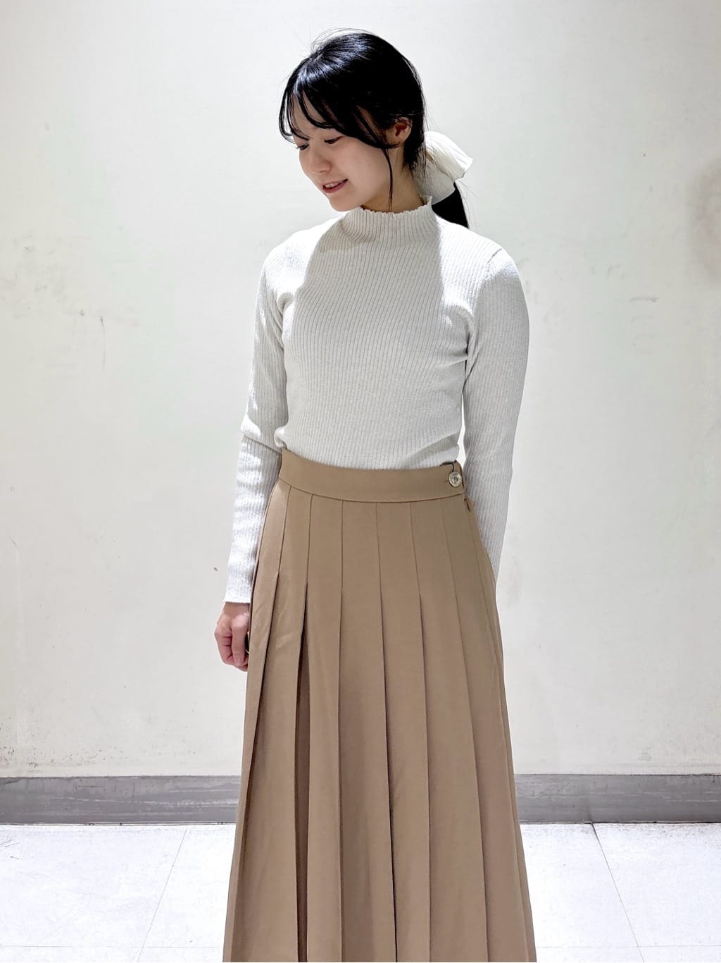 きみさんの「OPAQUE.CLIP｜カシミヤブレンドウールミドルピーコート」を使ったコーディネート