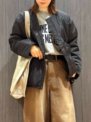 meiさんの「SHOO･LA･RUE｜【洗濯機可/撥水/リバーシブル】 ノーカラー中綿ブルゾン」を使ったコーディネート