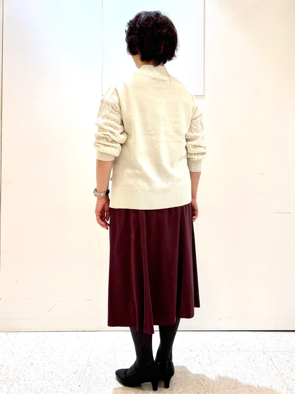 ヤスコさんの「Reflect｜【一枚で着映え◎／ゆったりシルエット】ラメ&times;スパンコールウール混ニット」を使ったコーディネート