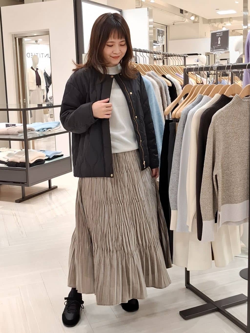 YuKaRiさんの「UNTITLED｜【着回しが効く／オンオフアウター】ウールショートコート」を使ったコーディネート