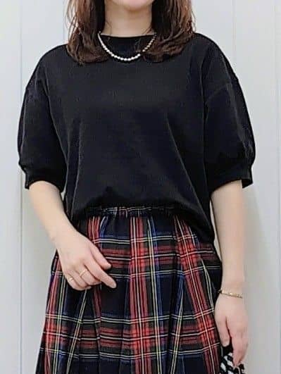 itoさんの「Dessin｜【360度可愛い/前後2WAY/洗える】ライトコットンヘンリーカットソー」を使ったコーディネート
