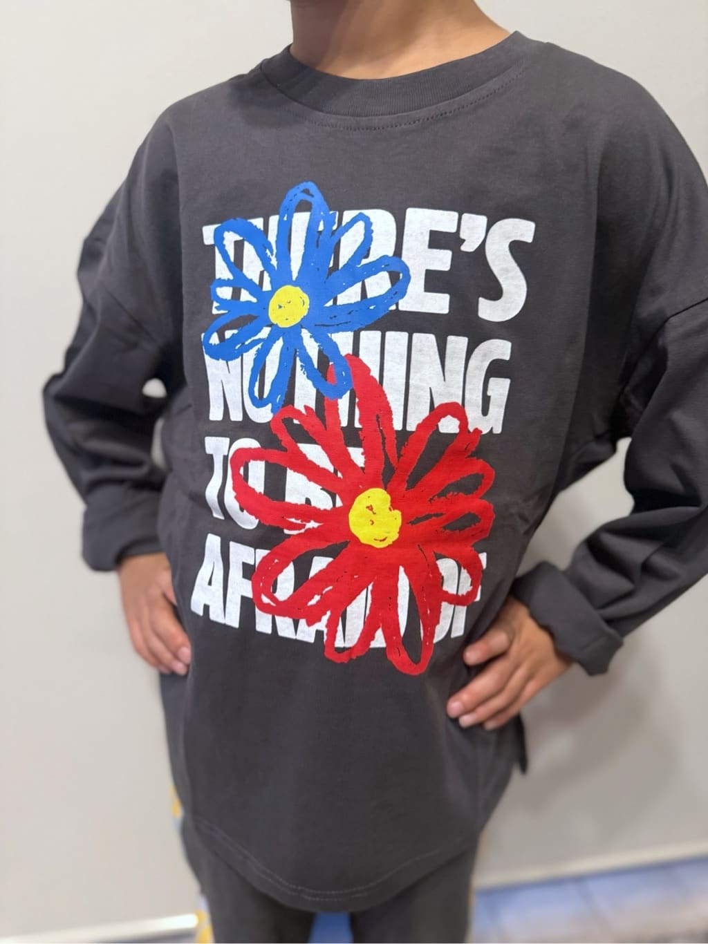 chさんの「THE SHOP TK｜【110－160／6色展開】コットン長袖Ｔシャツ/洗濯機OK」を使ったコーディネート