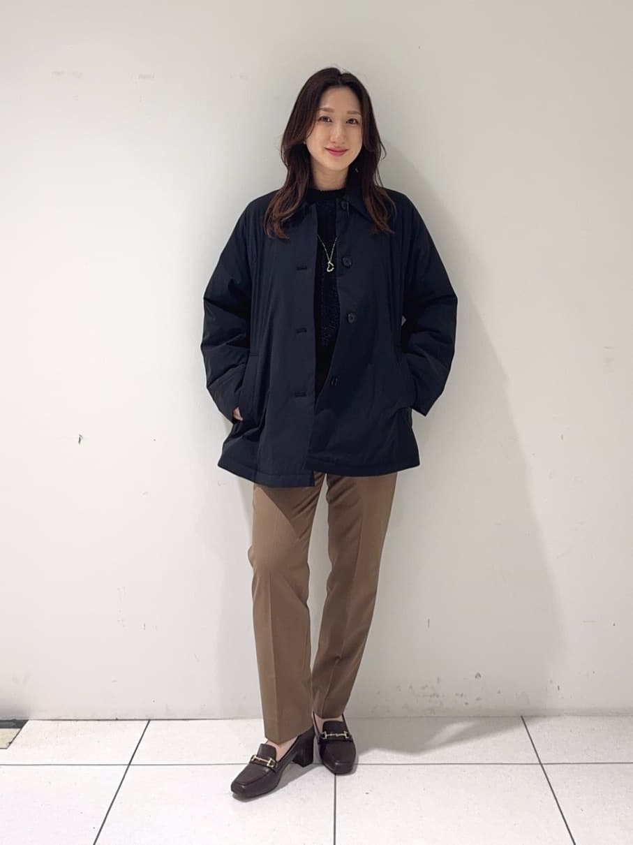 そんさんの「INDIVI｜【超軽量／蓄熱】ライトパフステンカラーコート」を使ったコーディネート
