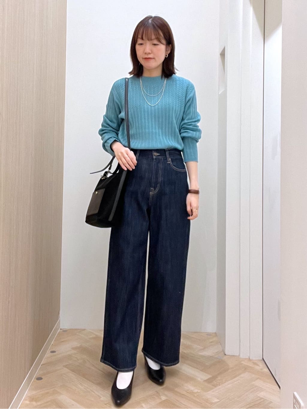  おまつさんの「grove｜【毛玉軽減／洗える】ミニケーブルニット」を使ったコーディネート
