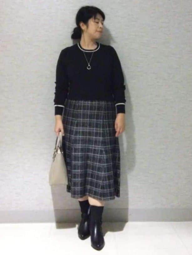 sakoさんの「Reflect｜【コートインでもすっきり◎】チェック柄ニットドッキングワンピース」を使ったコーディネート