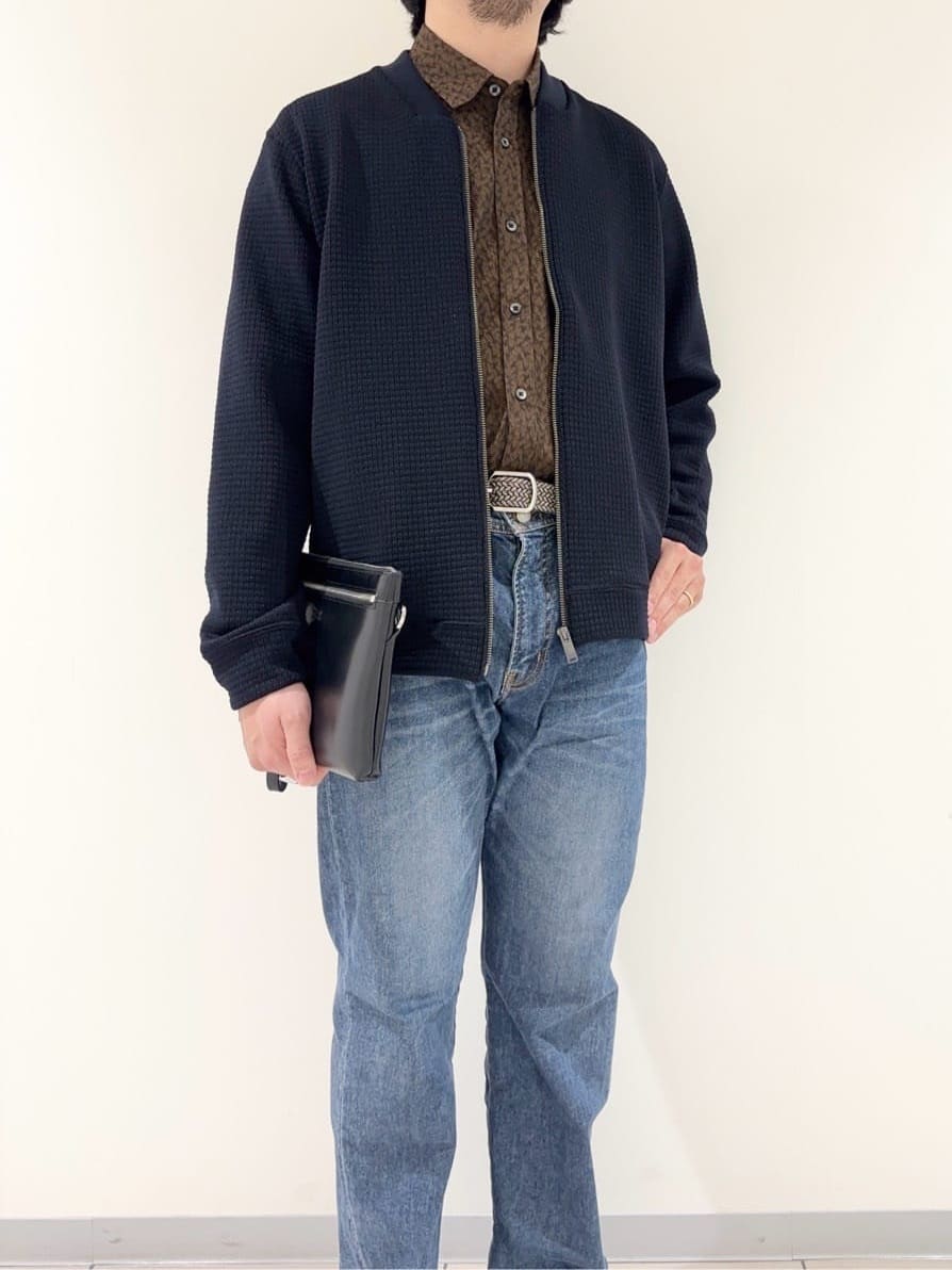 及川さんの「TAKEO KIKUCHI｜【Made in JAPAN】播州織 ドビー千鳥シャツ」を使ったコーディネート