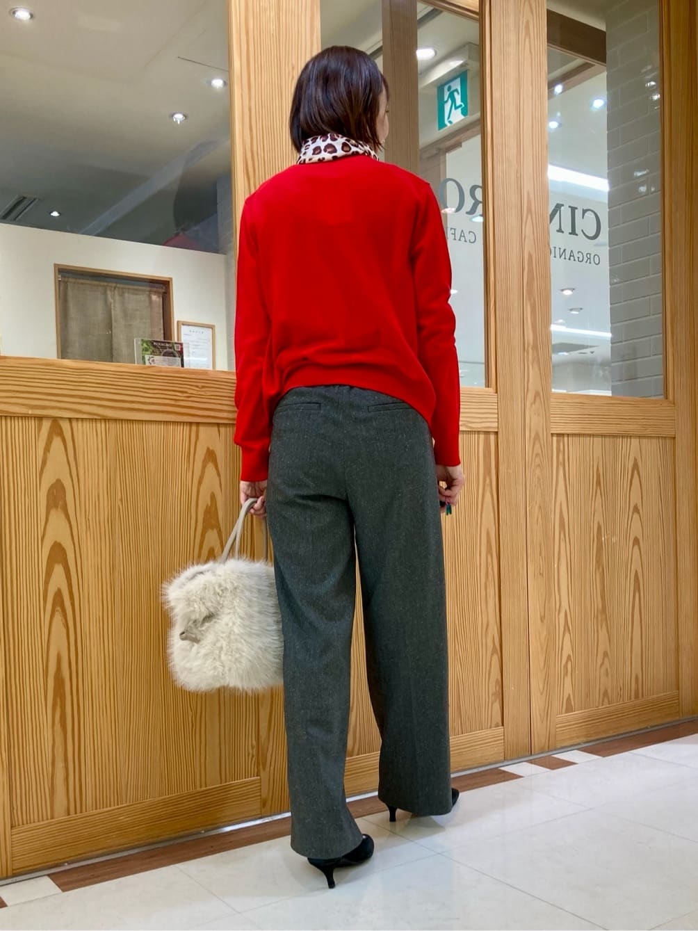 ゆうさんの「UNTITLED｜【洗える/アンサンブル可/ウール100%】ウールクルーカーディガン」を使ったコーディネート