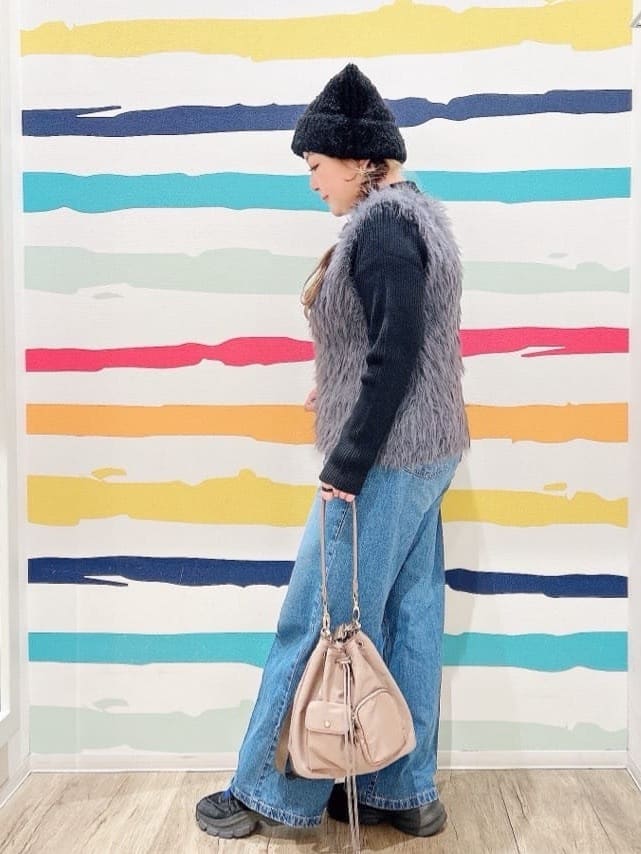 Peeさんの「SHOO･LA･RUE｜」を使ったコーディネート