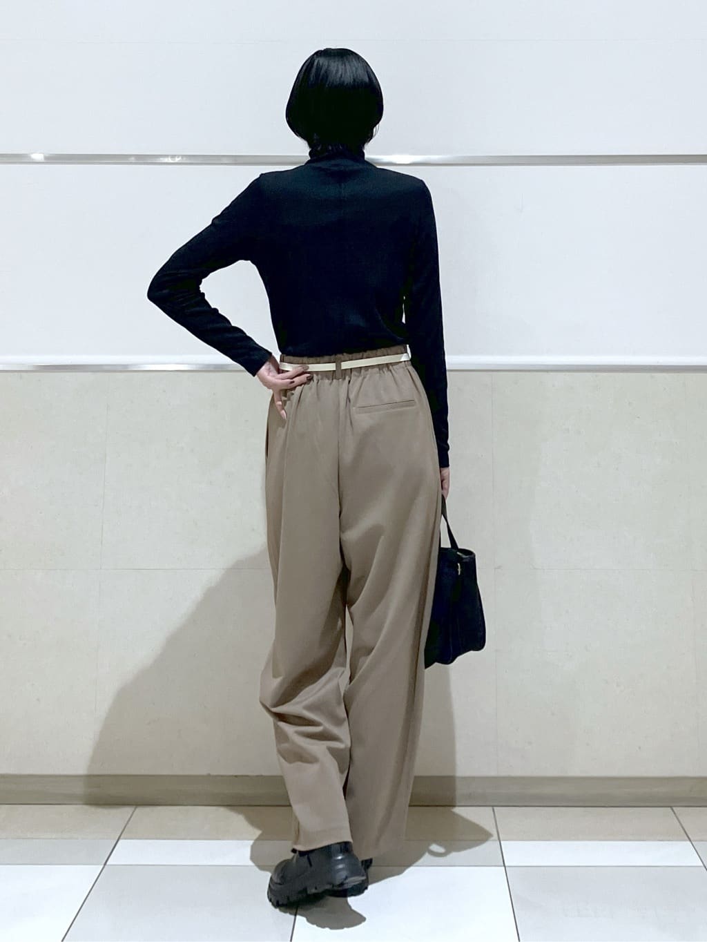 eriko さんの「Dessin｜【洗える】カーヴィパンツ」を使ったコーディネート