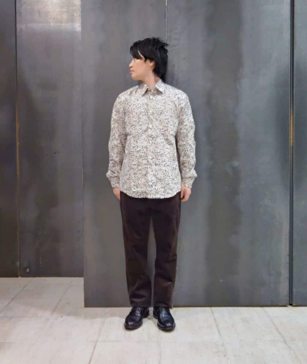 shiominさんの「TAKEO KIKUCHI｜ストライプ小花 長袖シャツ」を使ったコーディネート