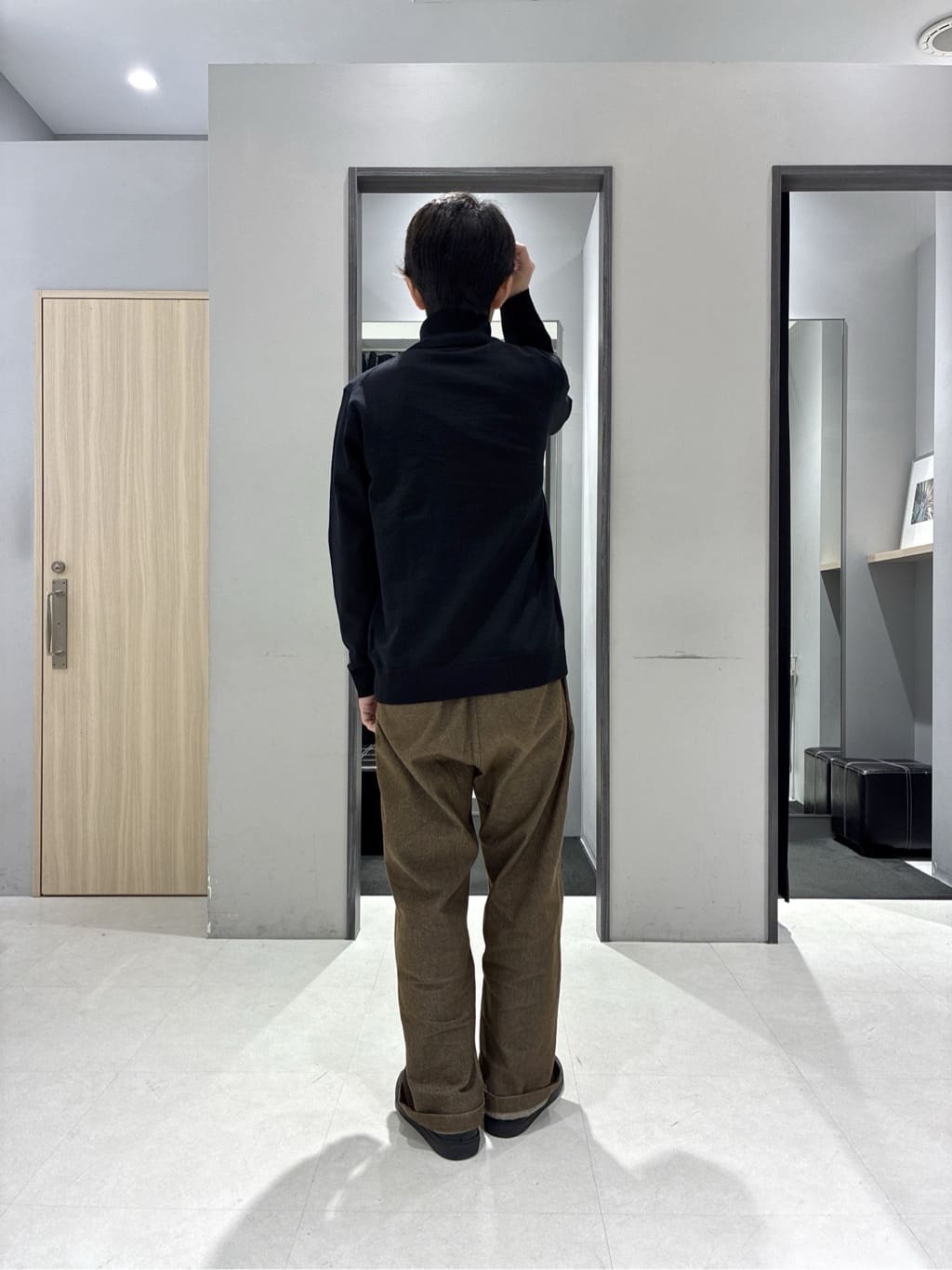 わいずみさんの「TAKEO KIKUCHI｜【JUST ONE LAYER】ダウンファブリック ジップアップ リブ ブルゾン」を使ったコーディネート