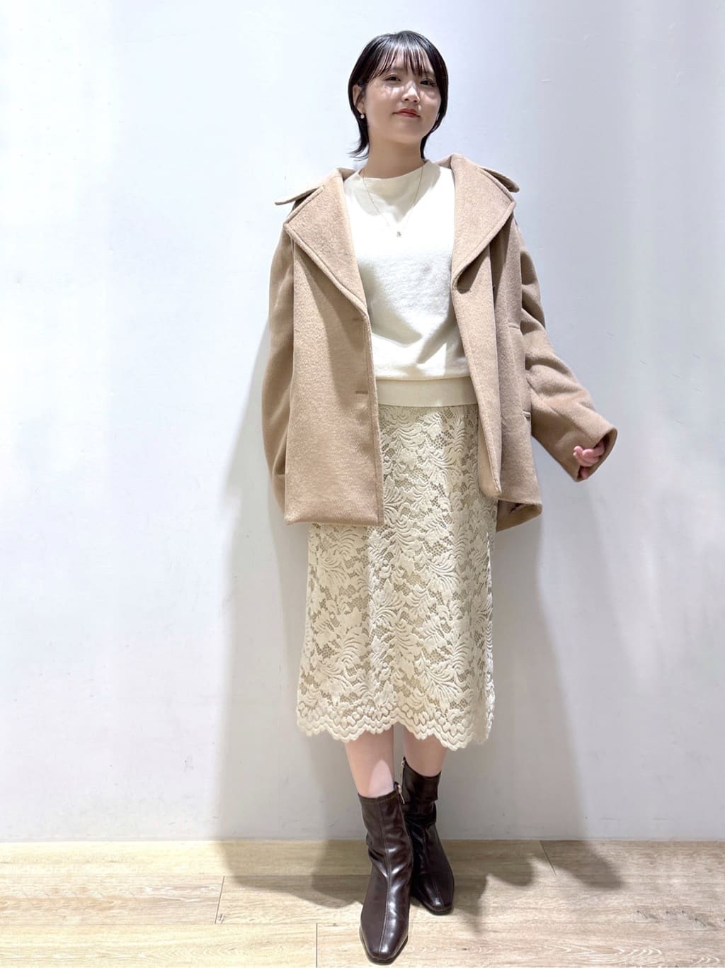 mizukiさんの「index｜カシミヤブレンドウールミドルピーコート」を使ったコーディネート