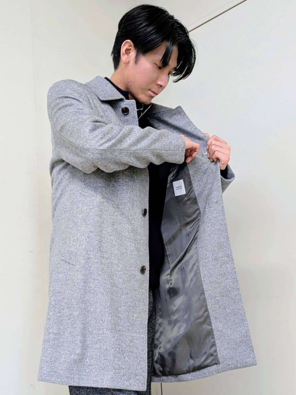 ryoさんの「TAKEO KIKUCHI｜カシミヤブレンド ビーバー調ステンカラーコート」を使ったコーディネート