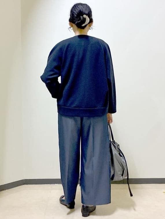  beni_gingerさんの「Reflect｜【選べる8色／スカートにもパンツにも◎】ウール混ボートネックニット」を使ったコーディネート