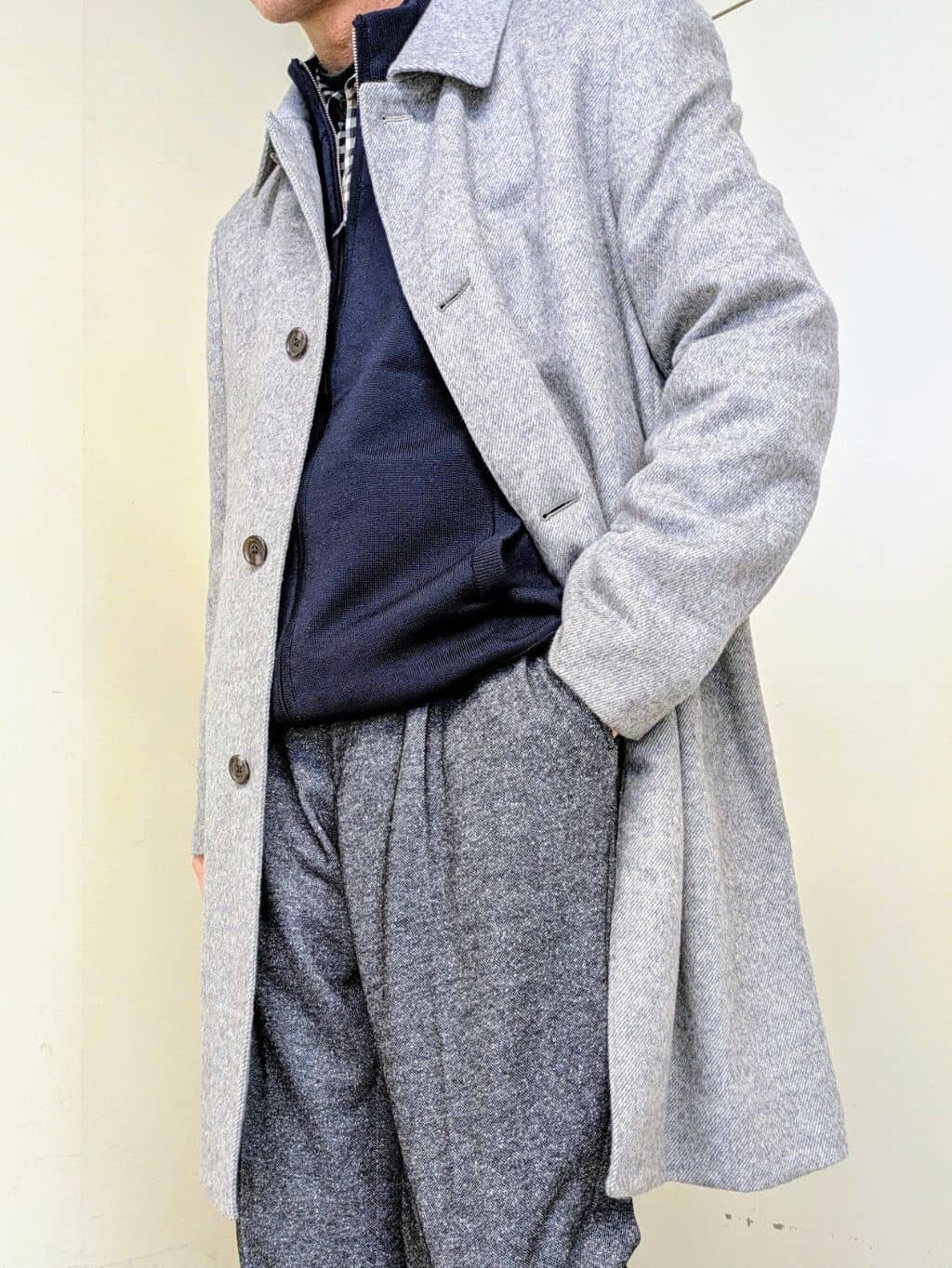 ryoさんの「TAKEO KIKUCHI｜カシミヤブレンド ビーバー調ステンカラーコート」を使ったコーディネート