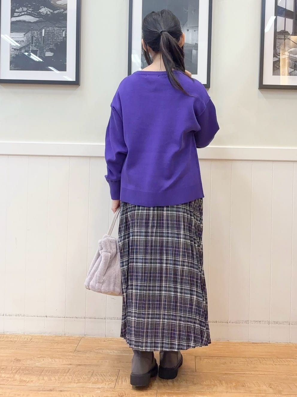 ゆうさんの「SHOO･LA･RUE｜【S-LL】すっきり魅せてくれる チェックプリーツスカート」を使ったコーディネート
