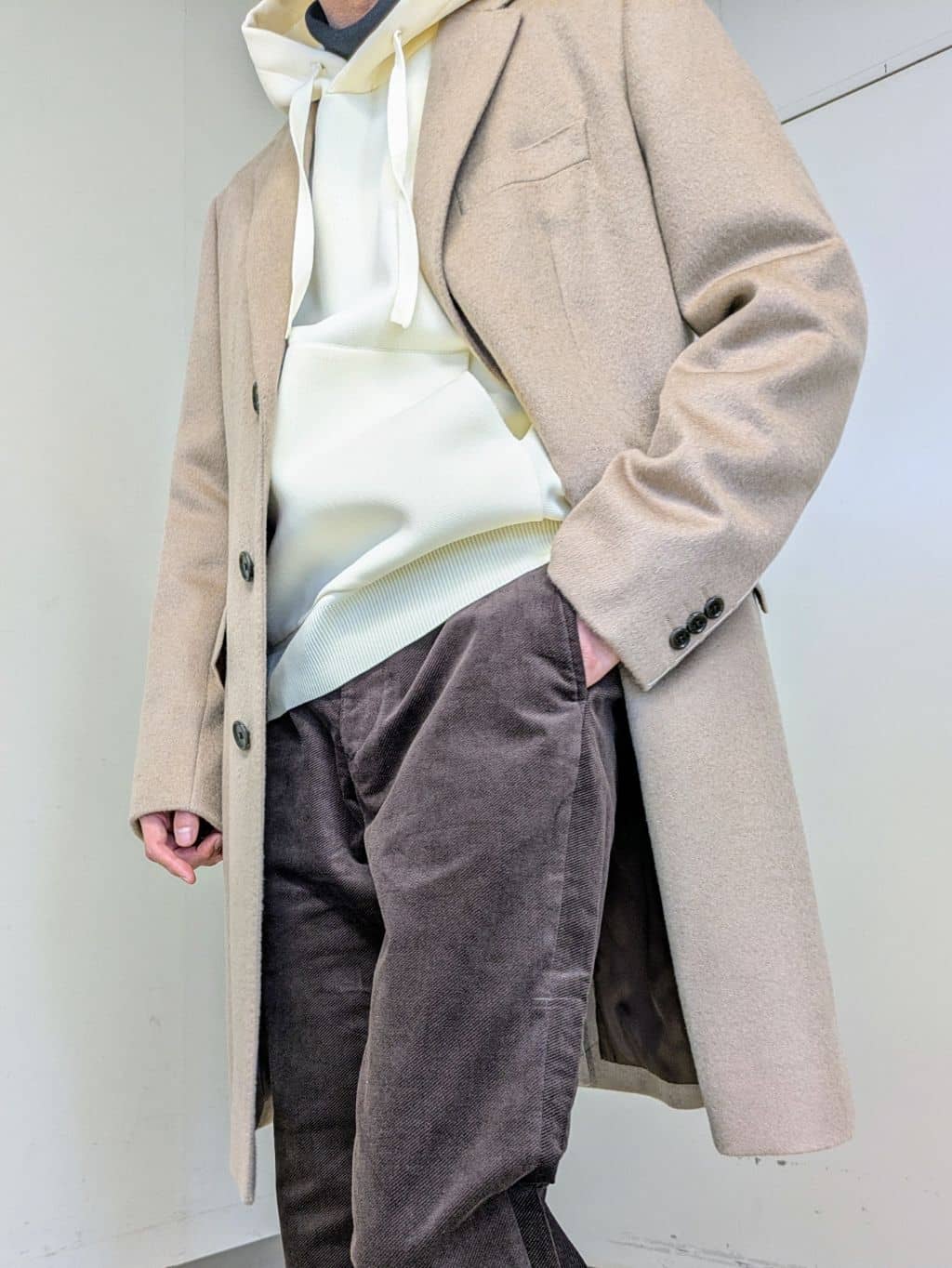 ryoさんの「TAKEO KIKUCHI｜カシミヤブレンド ビーバー調チェスターコート」を使ったコーディネート