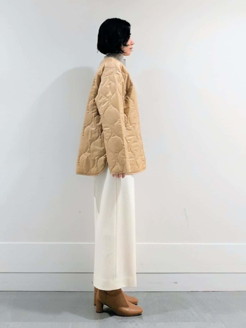 ミズタさんの「UNTITLED｜【8色展開/洗える】ウールカシミヤ ハイネックニット」を使ったコーディネート