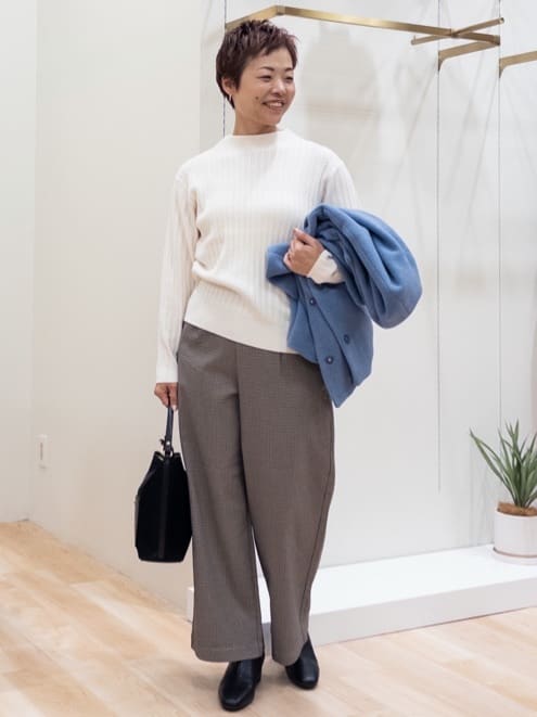 シュウコさんの「grove｜【ウール混】軽やかに羽織れるショートコート」を使ったコーディネート