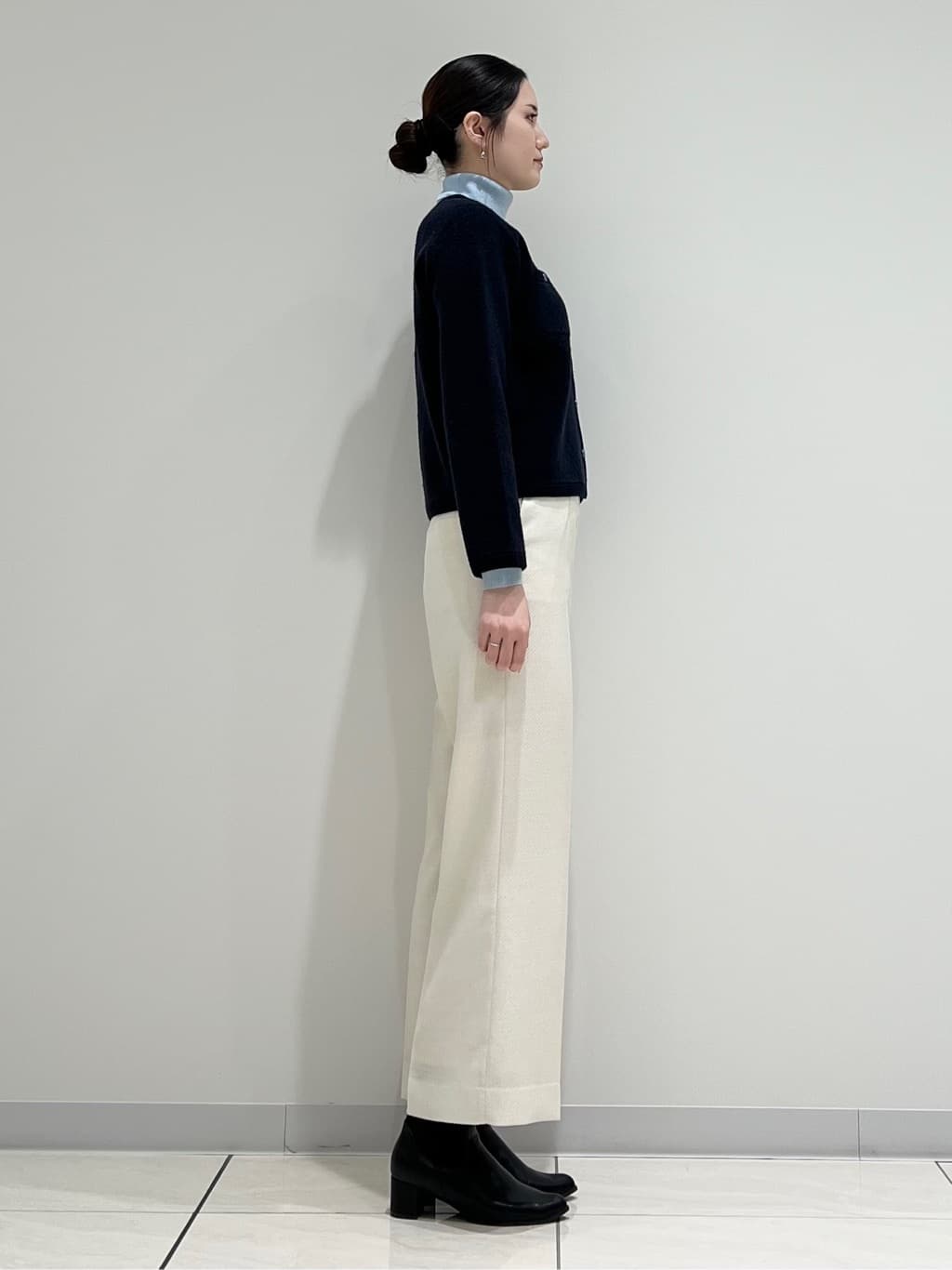T.Kさんの「INDIVI｜【洗える／毛玉になりにくい】エクストラファインウール リブタートルニット」を使ったコーディネート