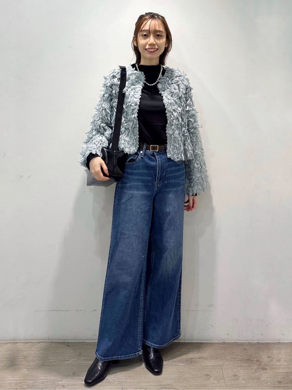 ぶまりんさんの「OPAQUE.CLIP｜シアーハイネックトップス【洗濯機OK】」を使ったコーディネート