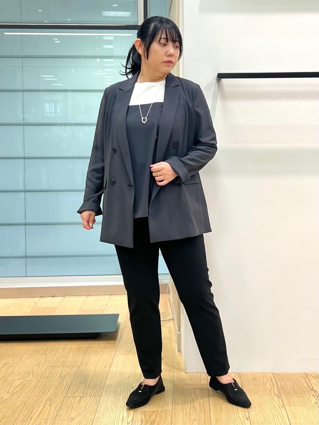 shimaさんの「INDIVI｜【軽く羽織れる！】ダブルジャケット」を使ったコーディネート
